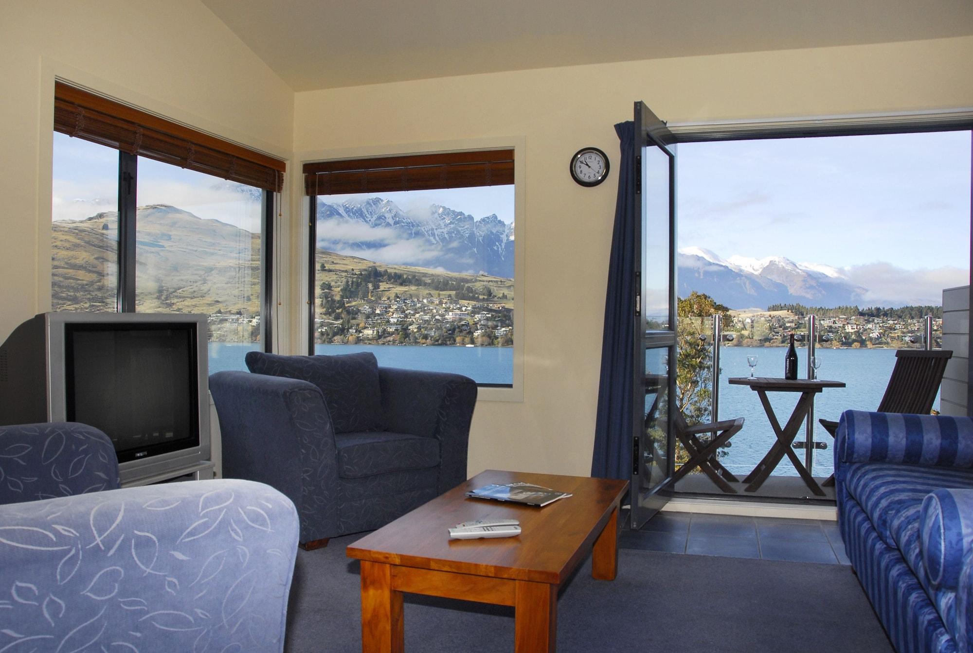 Mantra The Point 4* Queenstown