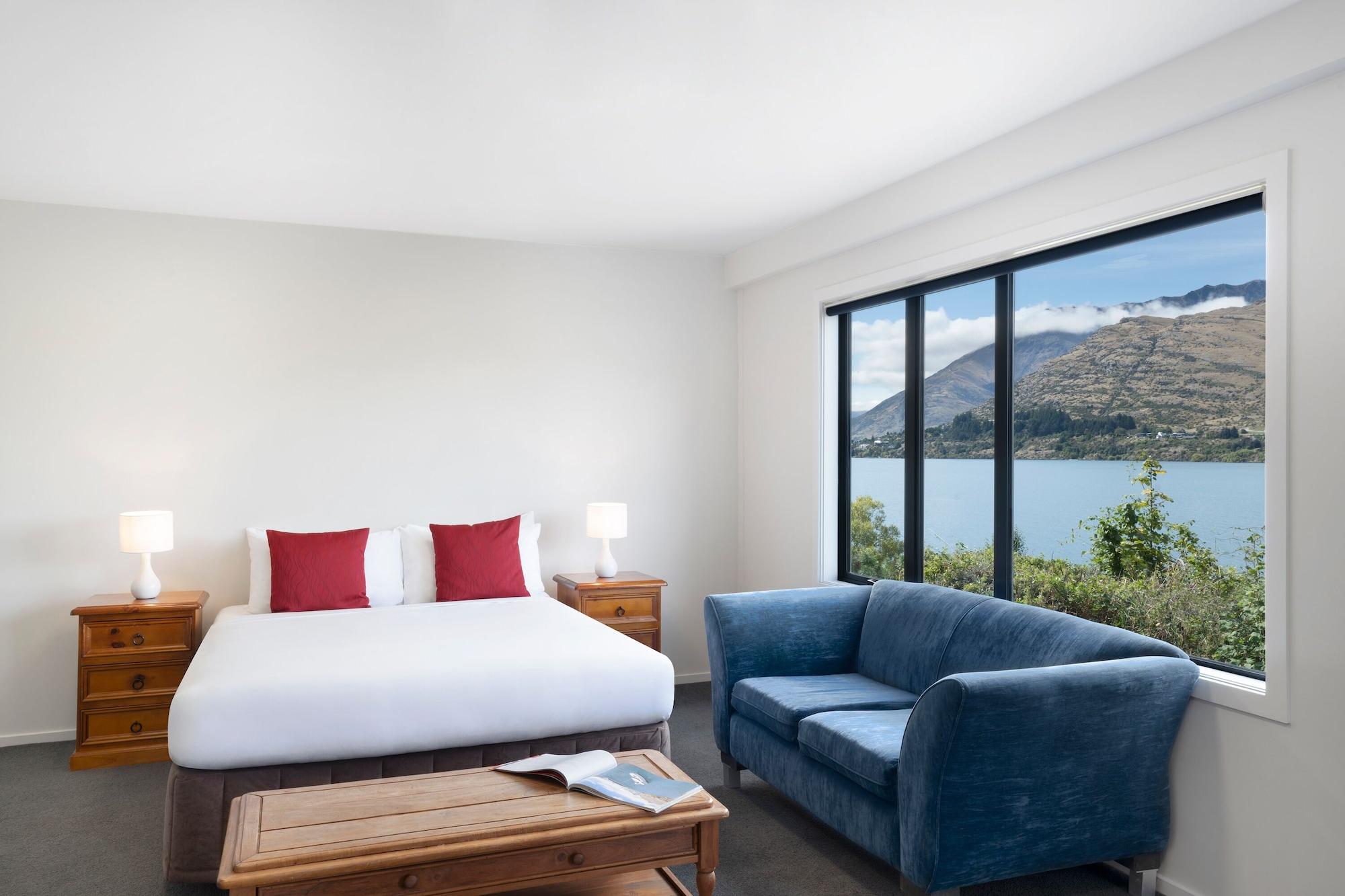 Mantra The Point Aparthotel