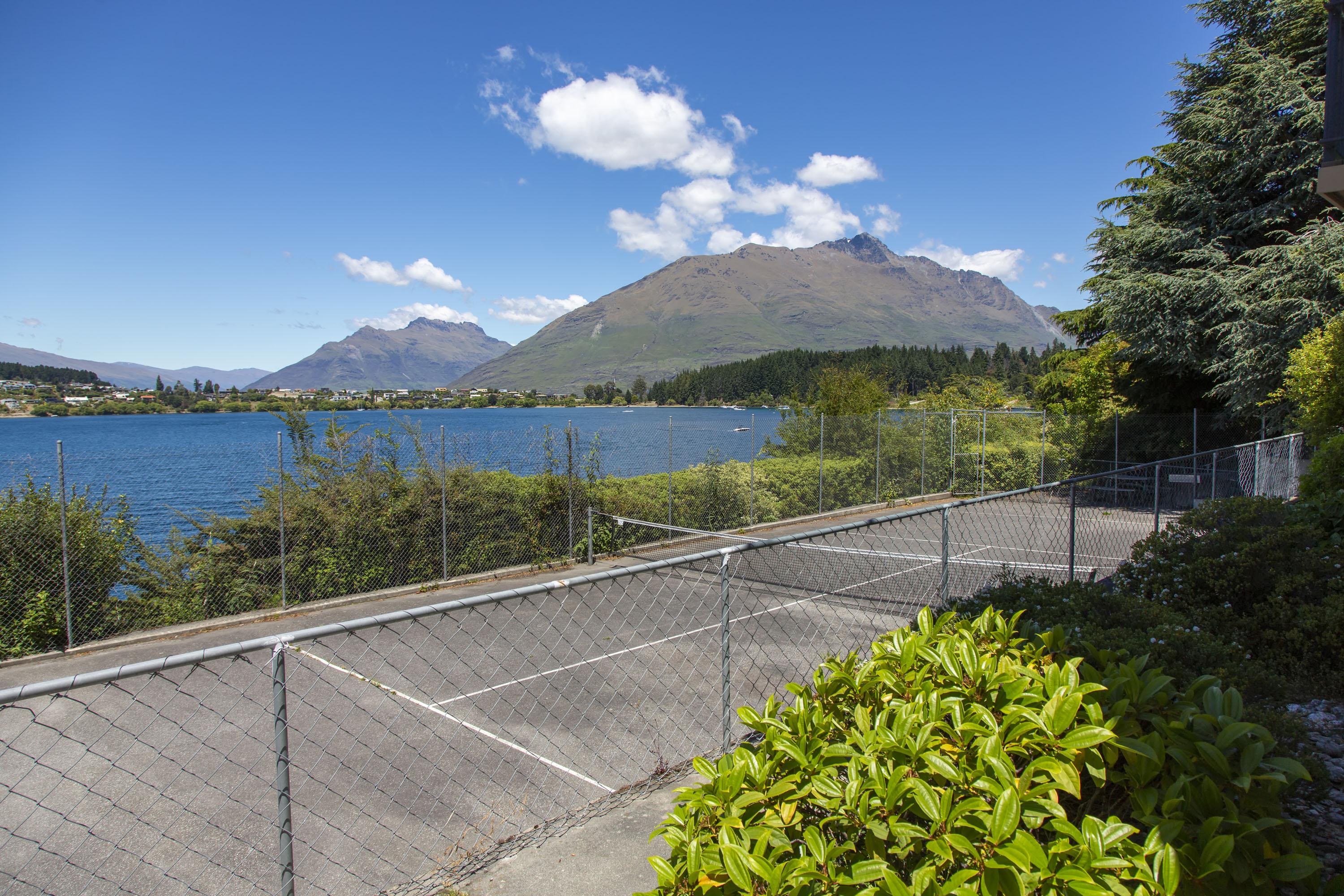 Breakfree The Point Queenstown